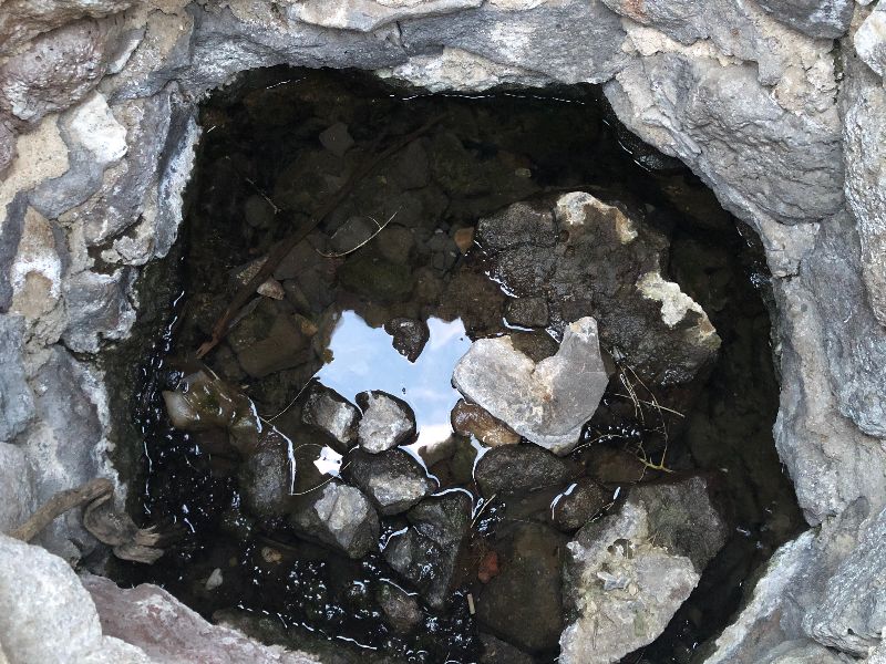 I looked into this 'wishing well' and look what I spotted... a heart rock and a magical reflection from the sky in a heart shape too!! Heaps of Gratitude for the Magic and Love from the Spirit!